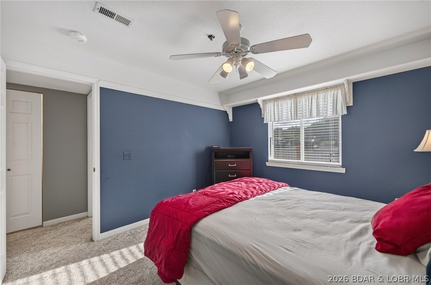 You're in luck just listed 3 bedroom 2 bath walk-in end unit is - photo 17