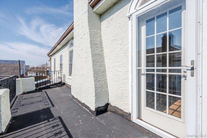Motivated! OCEAN VIEW MINI ESTATE! ALL UPDATED, NEW PRICE and - photo 23