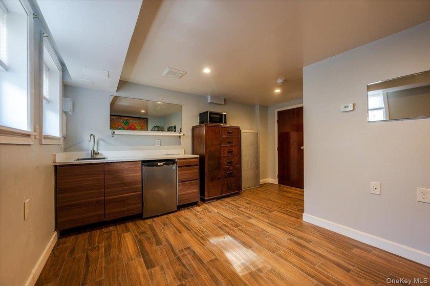 Motivated! OCEAN VIEW MINI ESTATE! ALL UPDATED, NEW PRICE and - photo 35