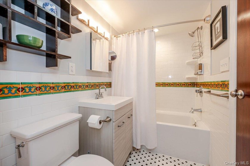 Motivated! OCEAN VIEW MINI ESTATE! ALL UPDATED, NEW PRICE and - photo 40