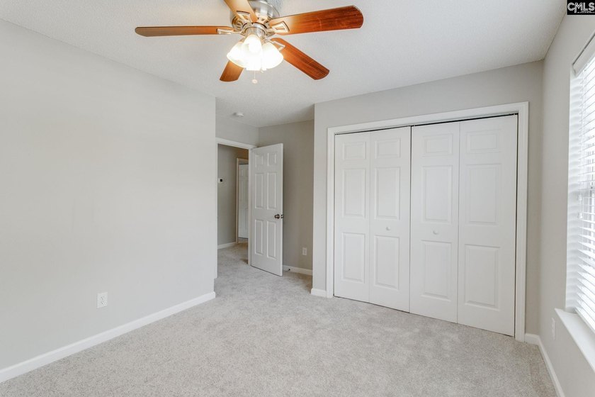 Welcome to this beautifully updated 5-bedroom, 3.5-bath home - photo 42