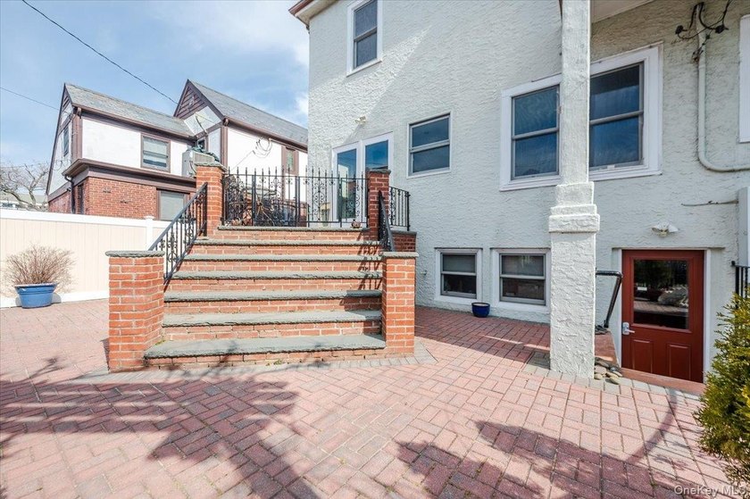 Motivated! OCEAN VIEW MINI ESTATE! ALL UPDATED, NEW PRICE and - photo 44