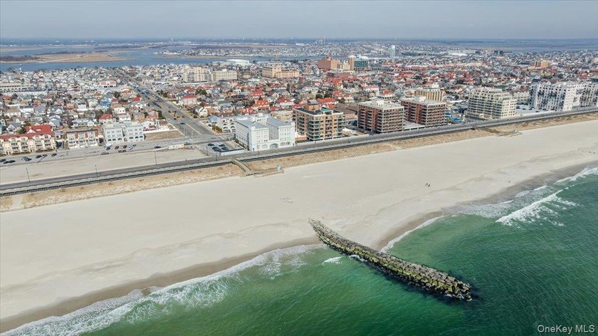 Motivated! OCEAN VIEW MINI ESTATE! ALL UPDATED, NEW PRICE and - photo 48