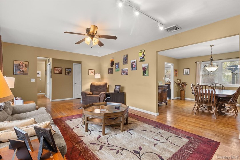 Welcome to this beautiful expanded ranch located in the - photo 4