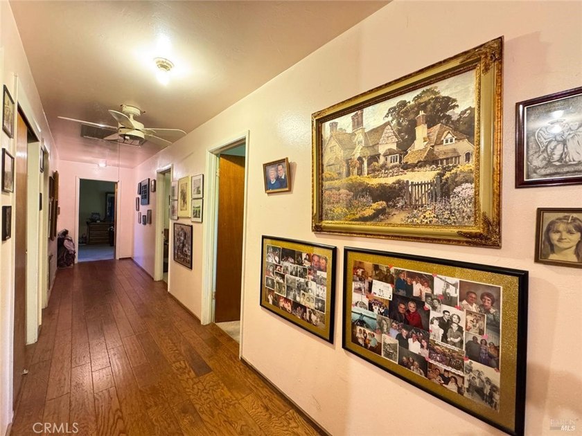 Galloping Vines Estates is a rare opportunity to own a private - photo 13