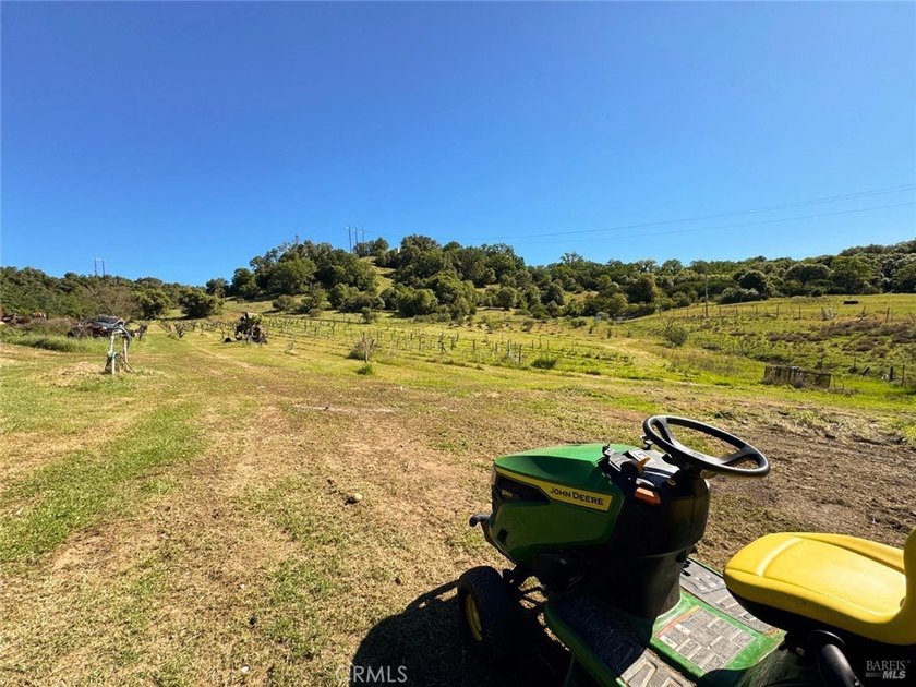 Galloping Vines Estates is a rare opportunity to own a private - photo 50