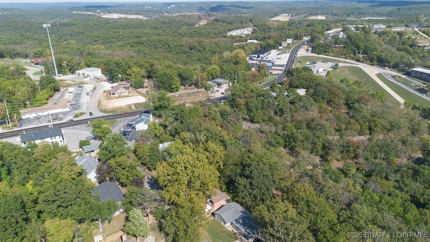Prime opportunity in Arrowhead Beach! This .95-acre lot offers - photo 3