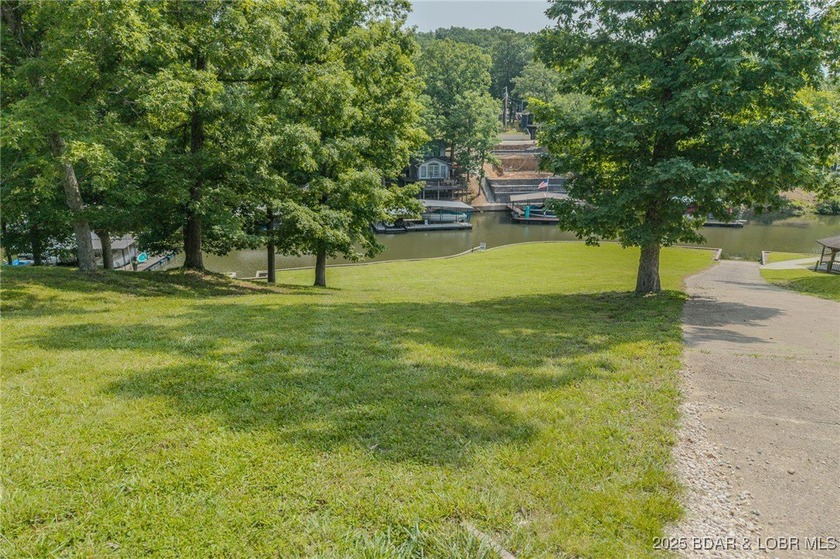ABSOLUTELY GEORGOUS lake front building lot that is just over - photo 18