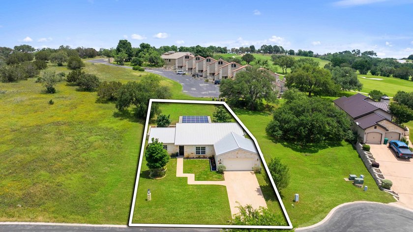 Priced $62,000 UNDER county appraisal for both home and adjacent - photo 26