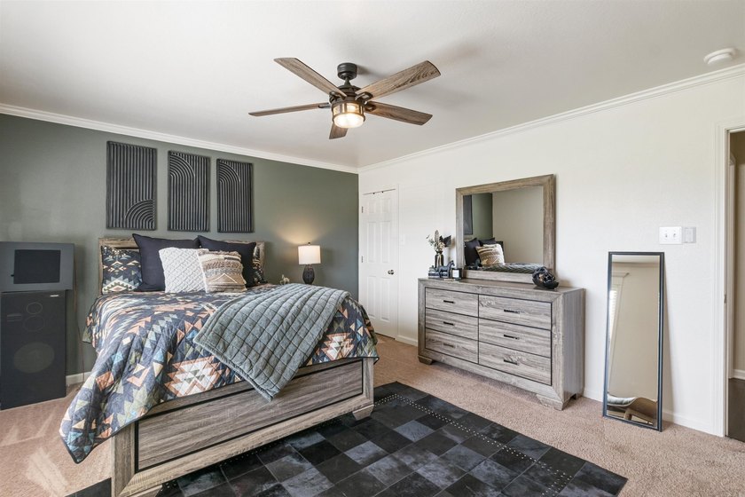 Your own slice of country paradise awaits! Nestled on 1.49 - photo 28