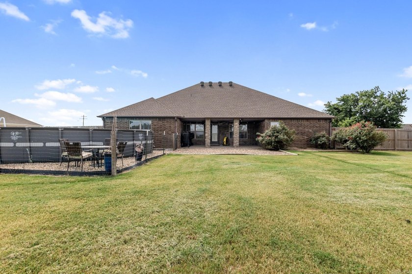 Your own slice of country paradise awaits! Nestled on 1.49 - photo 36