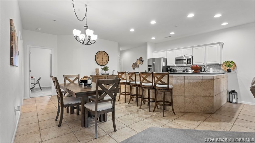 Welcome to lake life made easy at Cedar Heights in Camdenton! - photo 21