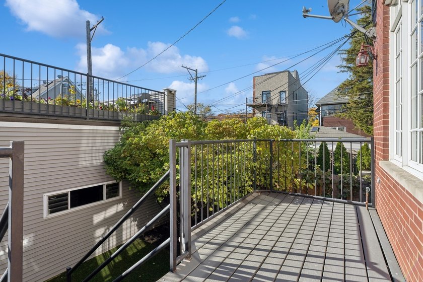 Welcome to your dream home in perfect Northcenter! Located in - photo 18