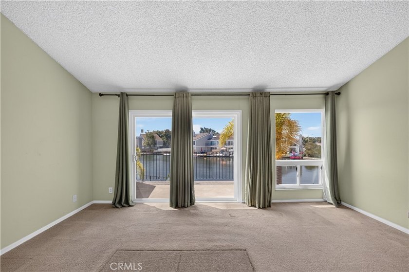 WATERFRONT FIXER WITH INCREDIBLE POTENTIAL! First time on the - photo 20