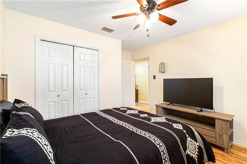 Welcome to the gated community of Spring Lake in West Mobile! - photo 19