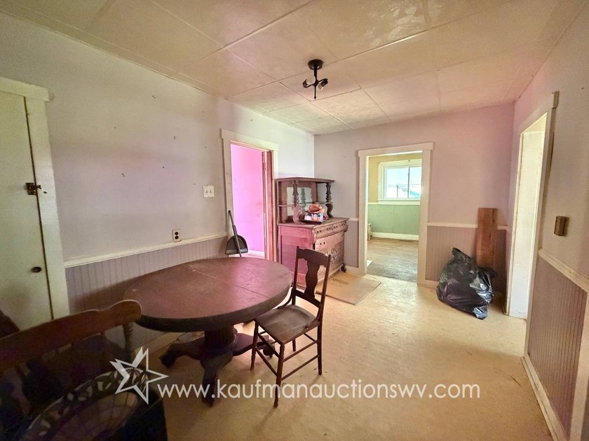 ***AUCTION***Price of $73,700 Reflects the County Appraised - photo 27