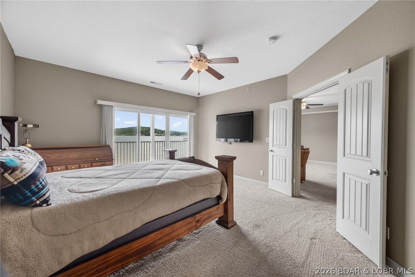 Lake front life never looked so good! Check out this 3 bedroom 2 - photo 20