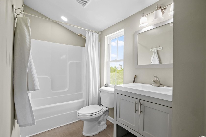 Just south of Downtown Georgetown, this beautifully maintained - photo 12