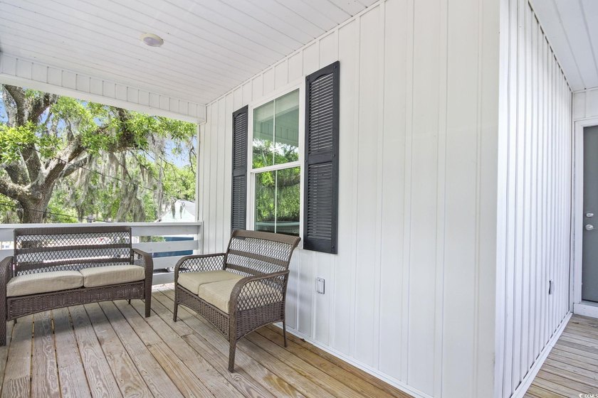 Just south of Downtown Georgetown, this beautifully maintained - photo 13
