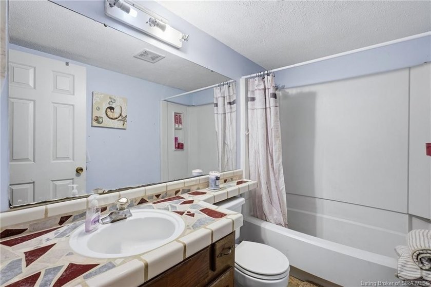 Price Reduced &amp; Motivated Sellers! Welcome to your slice of - photo 19