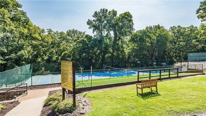 Feels like lakefront without the price! Spacious Lake view lot - photo 9