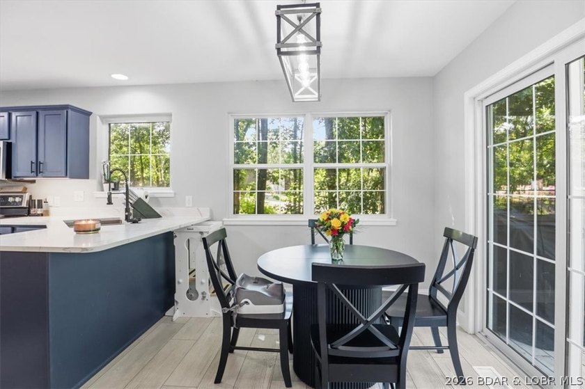 Experience the perfect combination of comfort and space in this - photo 14