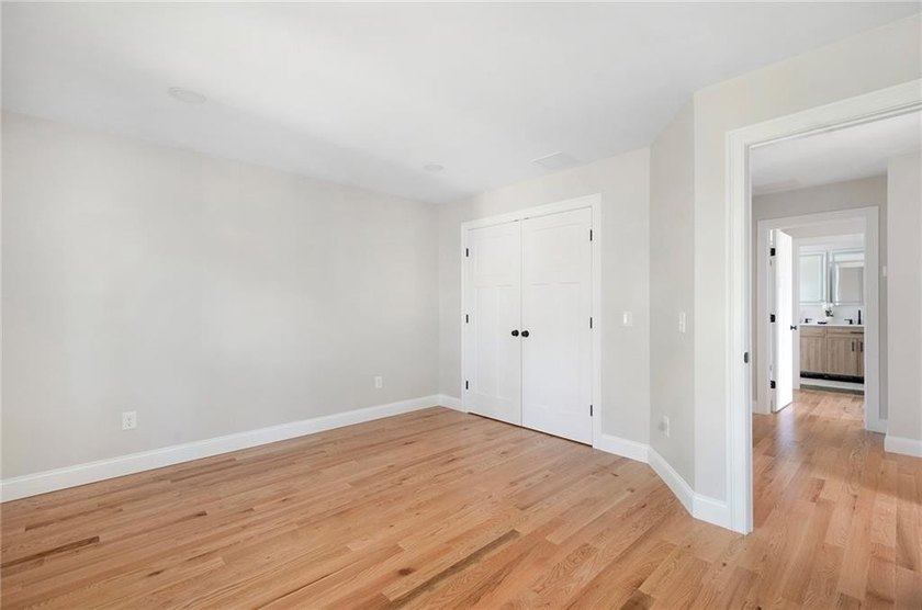 Construction complete! Built with quality craftsmanship and - photo 26