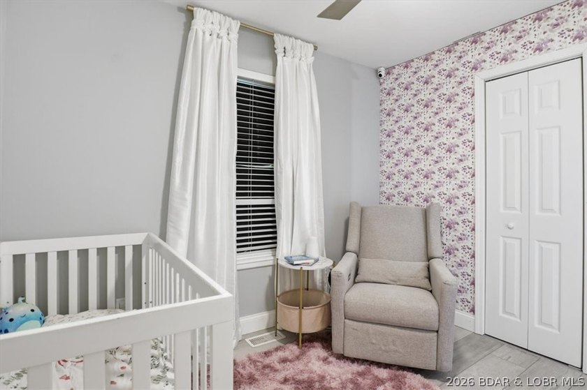 Experience the perfect combination of comfort and space in this - photo 30