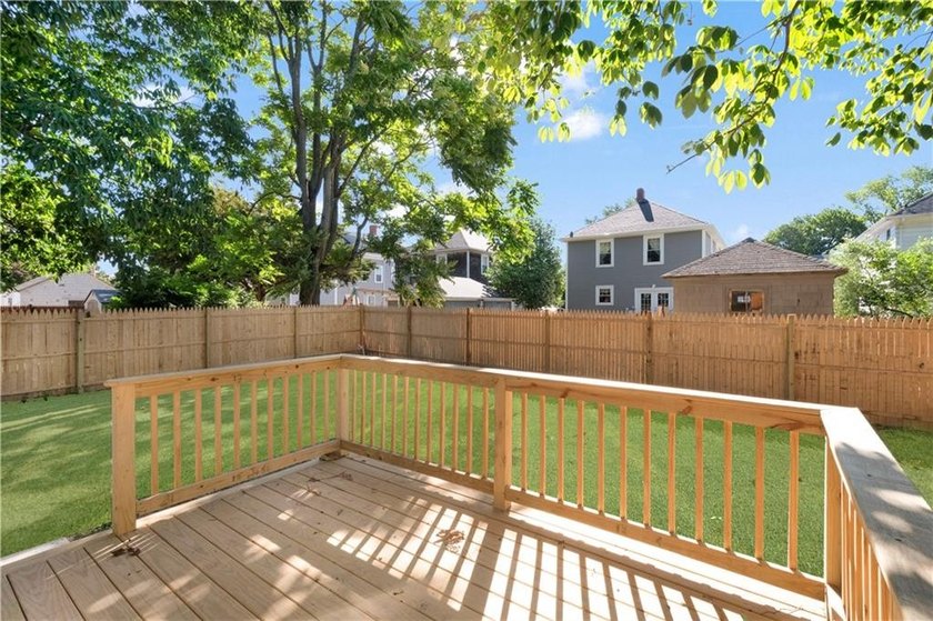 Construction complete! Built with quality craftsmanship and - photo 30