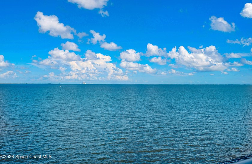 Space Coast lifestyle buyers dream about! This 2-bedroom, 2 bath - photo 8