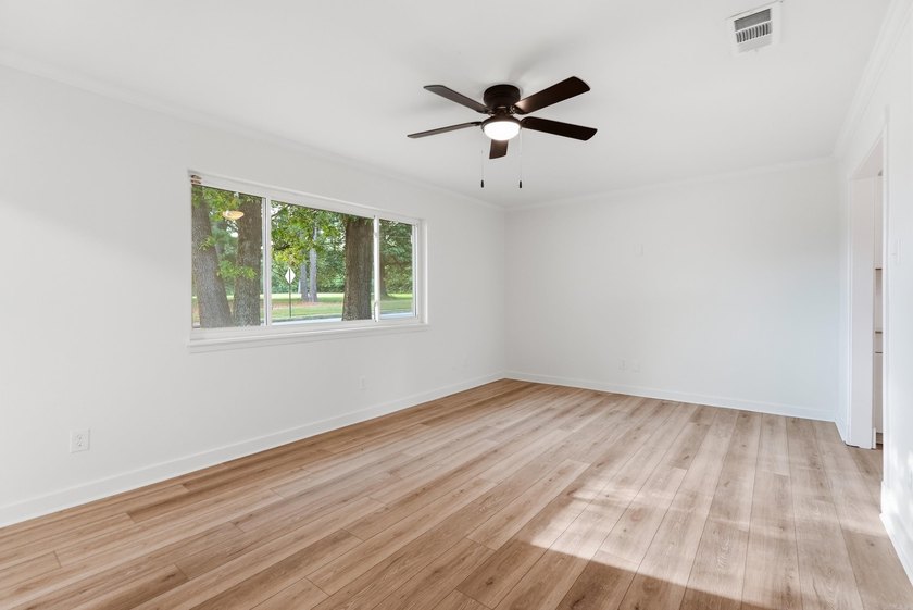 Welcome home to this beautifully updated property featuring - photo 23