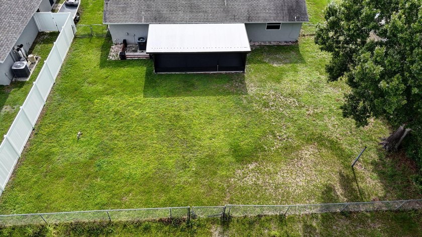 NEW ROOF TO BE INSTALLED! Beautiful 3-bedroom, 2-bath CBS home - photo 30