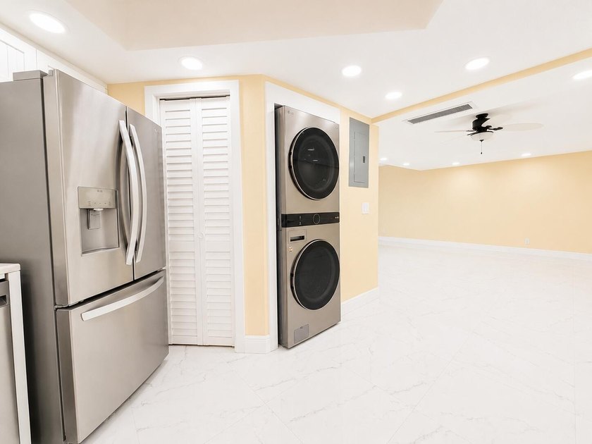 Welcome to the newly transformed Dune Deck Condominium, where - photo 23