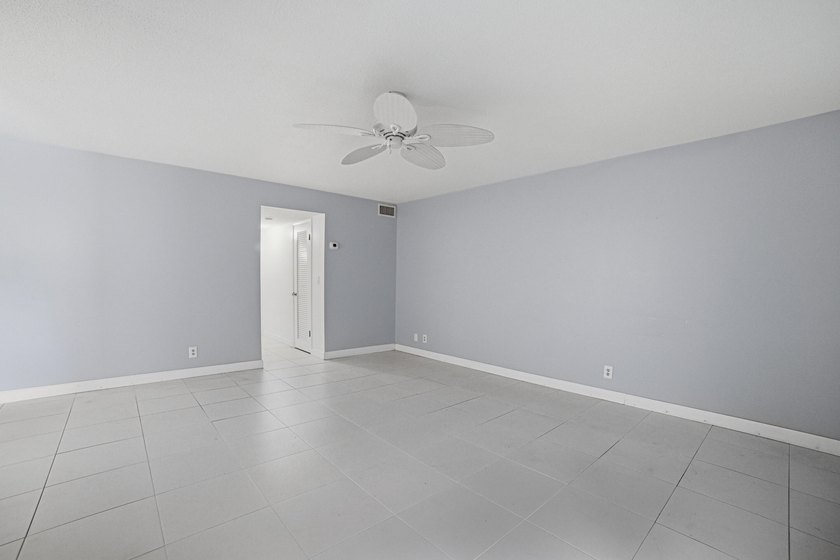 Motivated Seller! BOATERS DREAM for only $2/foot!! Intracoastal - photo 13