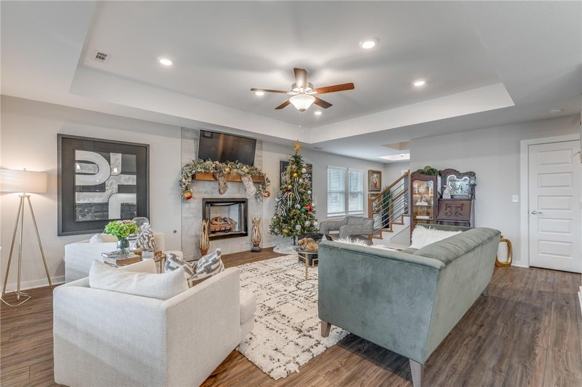 Experience luxury living in this 2022-built home, featuring 3 - photo 12