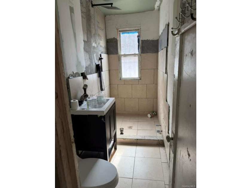 Duplex property in Brooklyn offering a great opportunity for - photo 10