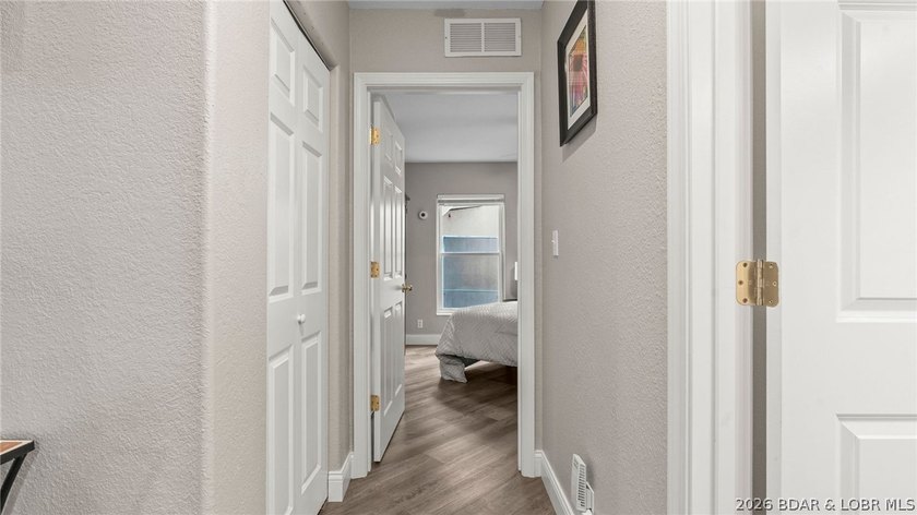 Lake life feels effortless at Emerald Bay. This 3-bedroom - photo 25