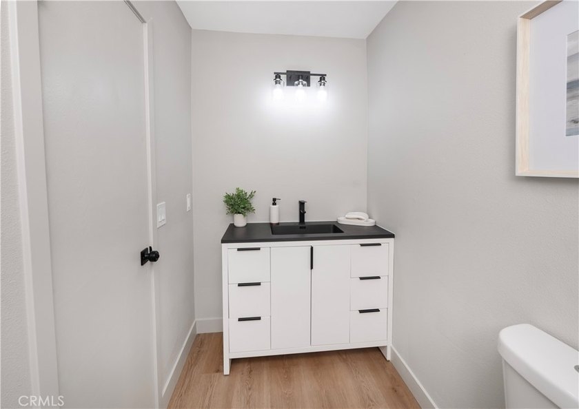 Welcome to 1312 Fairplain Avenue in North Whittier, a - photo 25