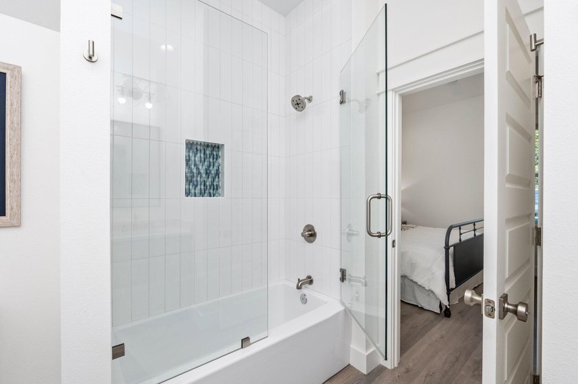 Short term rental powerhouse featuring a brand new 2024 build - photo 27