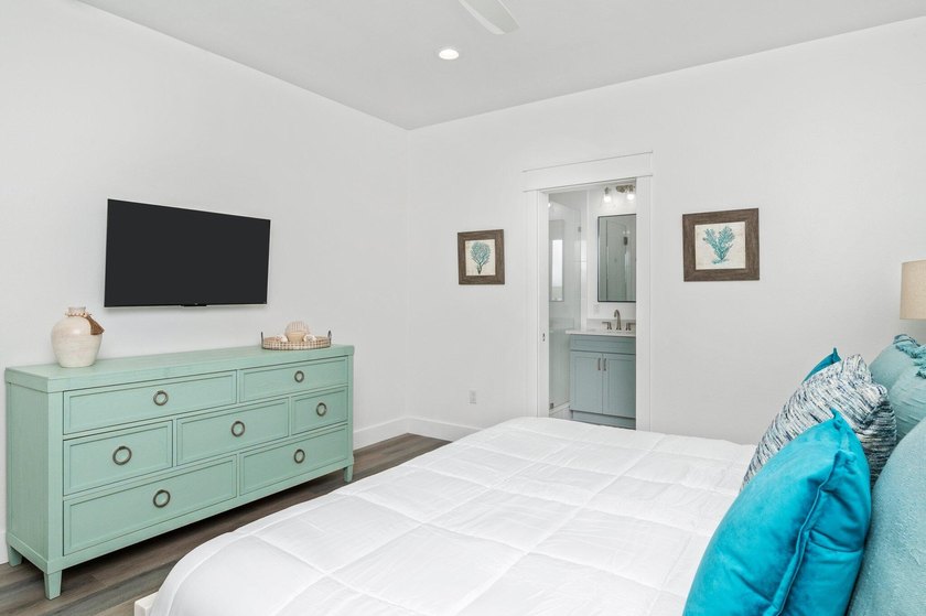 Short term rental powerhouse featuring a brand new 2024 build - photo 37