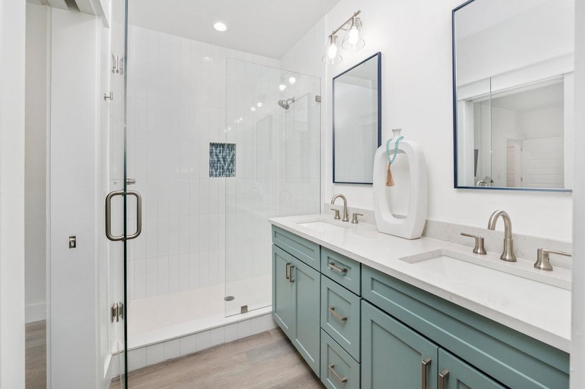 Short term rental powerhouse featuring a brand new 2024 build - photo 39