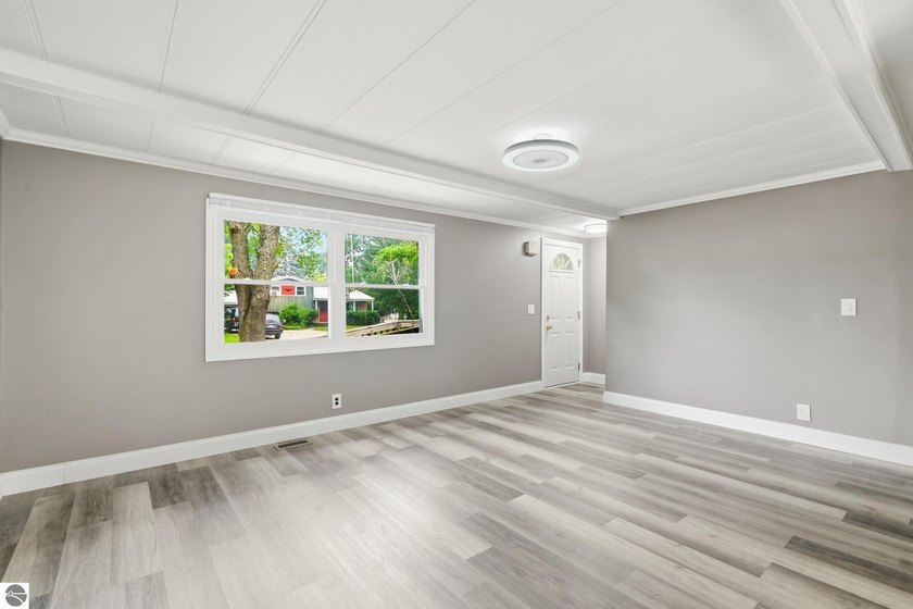 Completely renovated and move-in ready! This beautifully updated - photo 22