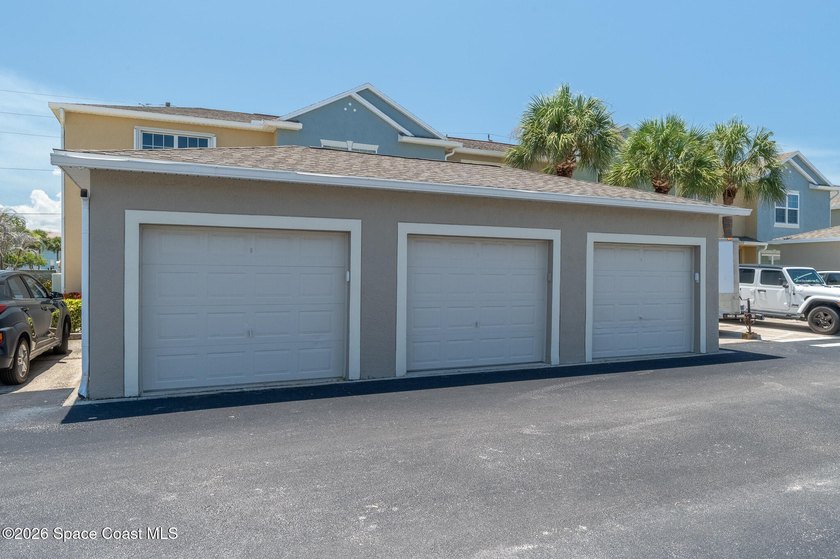 Live the Florida Coastal Lifestyle in the Heart of Indialantic - photo 3