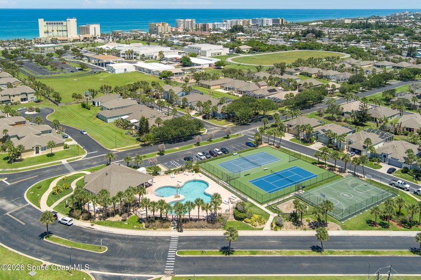 Live the Florida Coastal Lifestyle in the Heart of Indialantic - photo 10