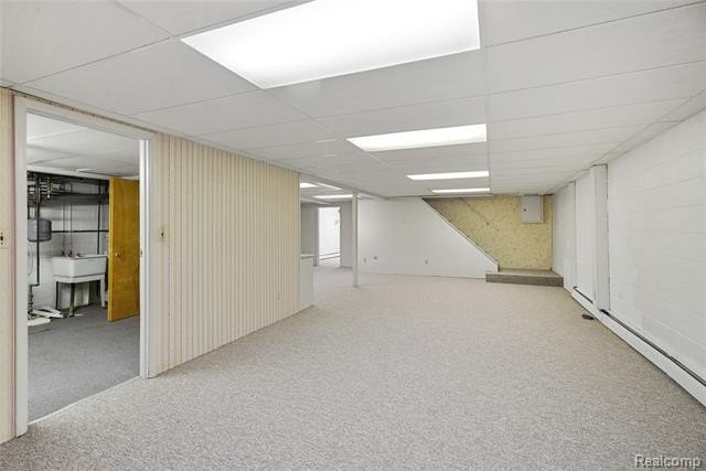 Welcome to this well-maintained 1,540 SQFT ranch offering 3 - photo 22
