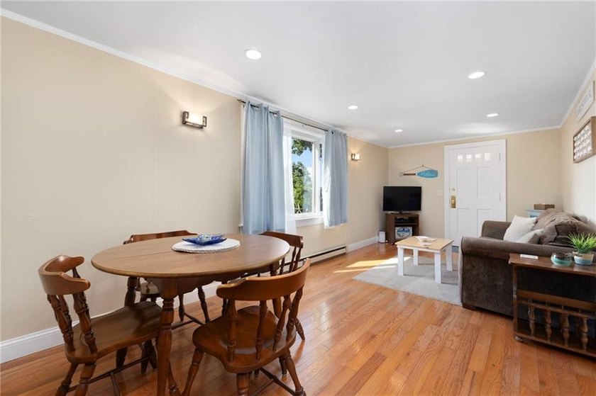 This spectacular 3 family with incredible ocean views is perfect - photo 35