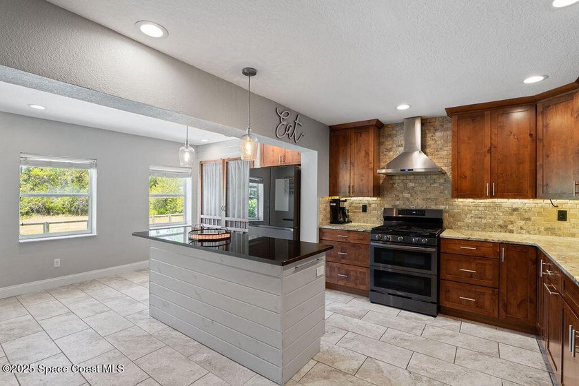 Welcome to your dream home in the prestigious Windover Farms - photo 10