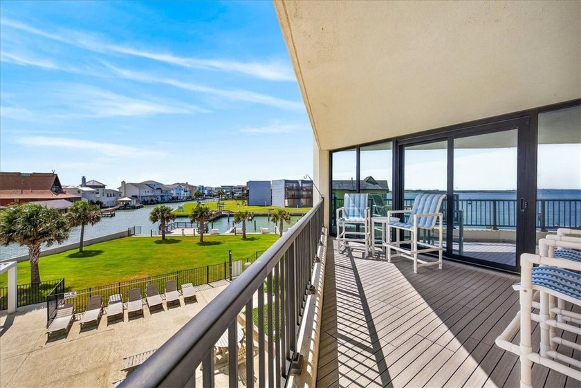 NORTH SIDE VIEWS. FULLY UPDATED. DEEDED COVERED PARKING SPACE!!! - photo 14