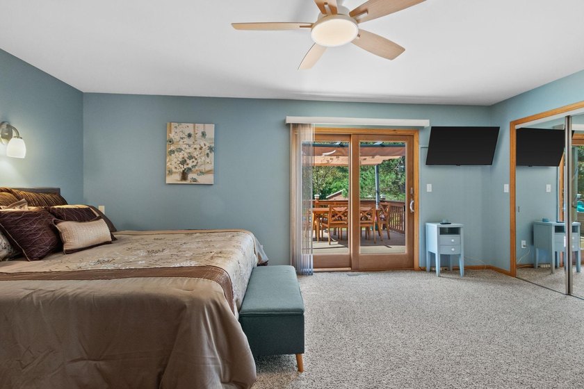 Lake Arrowhead Golf Course/Lake Access Home! The perfect - photo 22