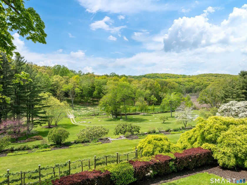 Set across 53 gated acres in Northern Fairfield County, this - photo 7